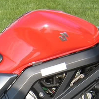 2006 SV 650 in Marble Rakis Red